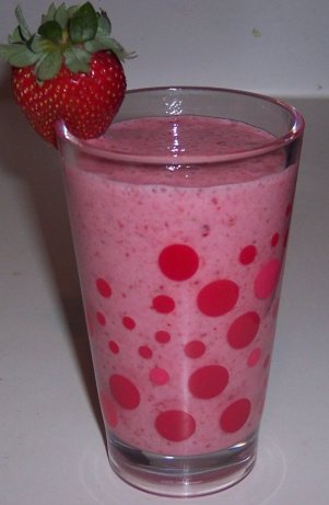 Creamy Berry Shakes