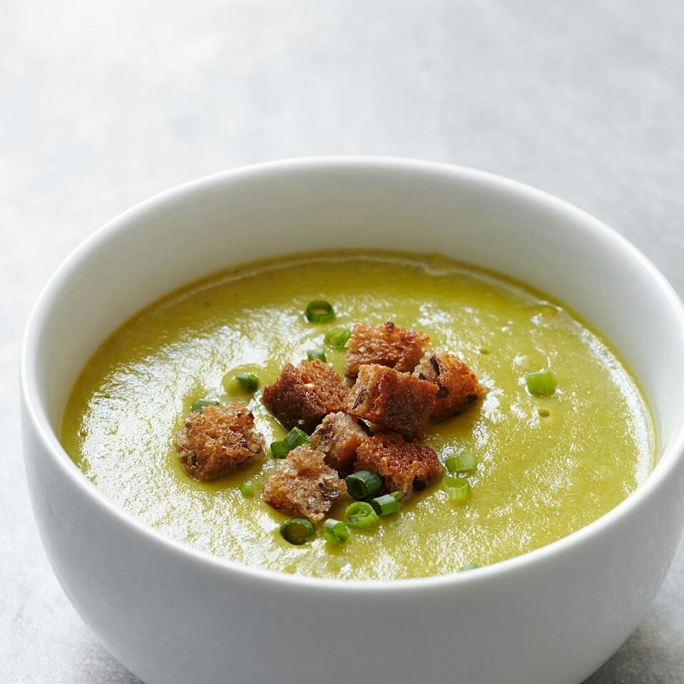 Creamy Asparagus & Potato Soup