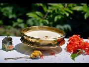 Onam Special Pazham Paal Paayasam/ Paal Vazhakka