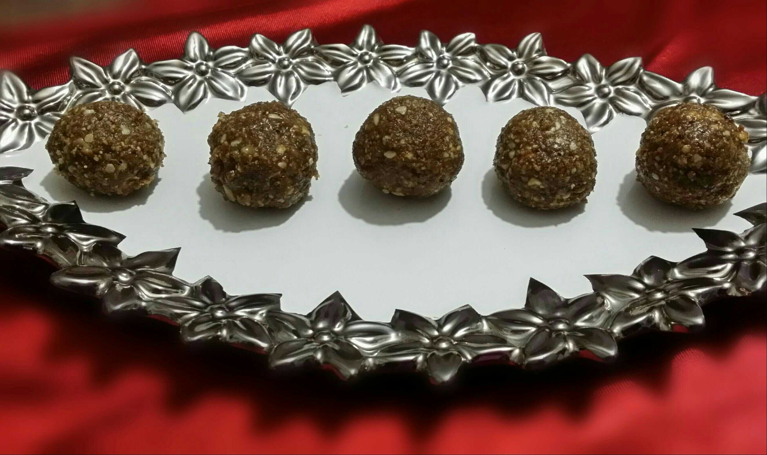 Dry Fruits Laddoo