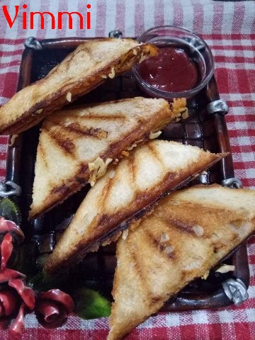 Cheese vegetable grilled sandwich 