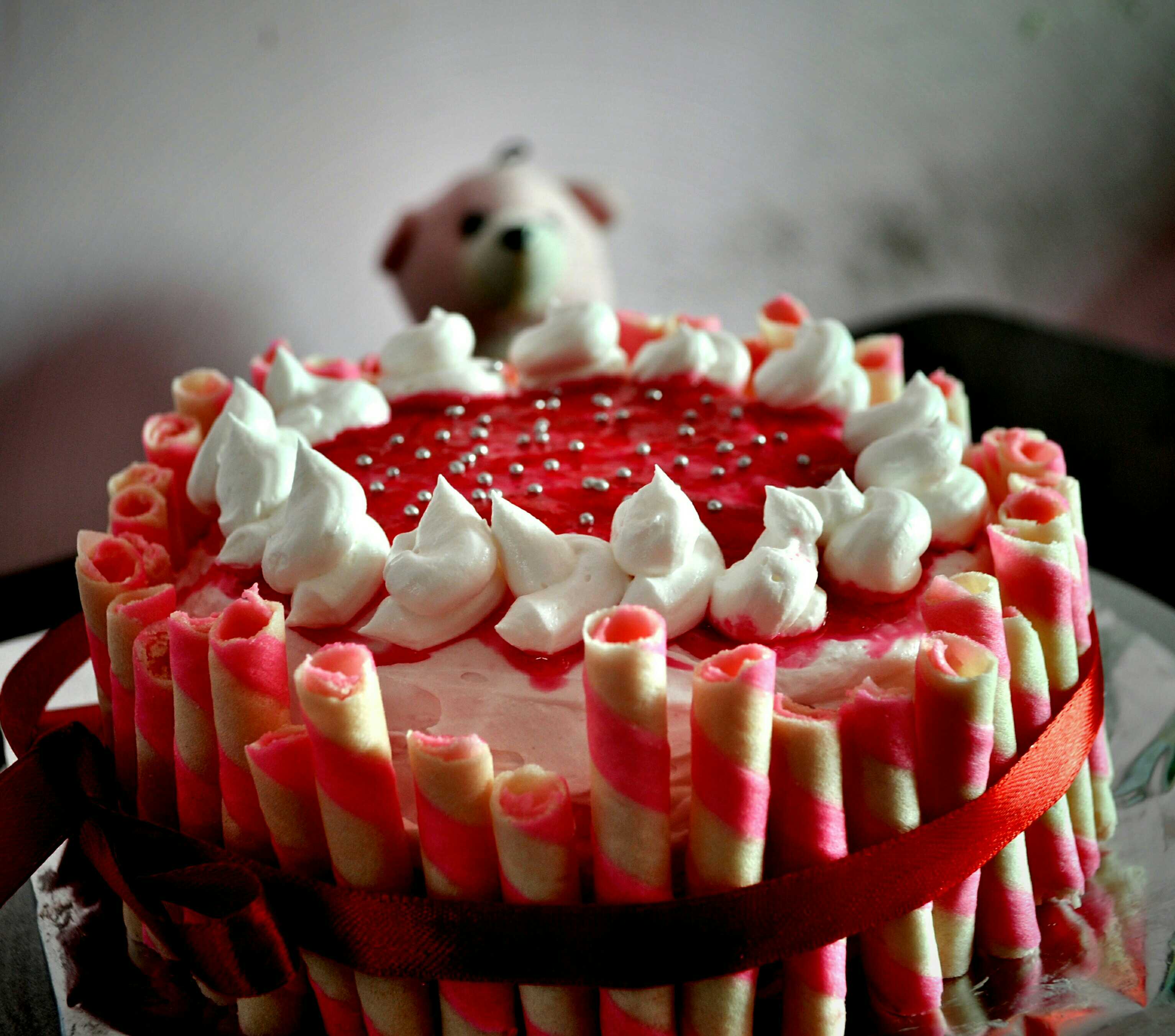 Strawberry Extreme Cake 