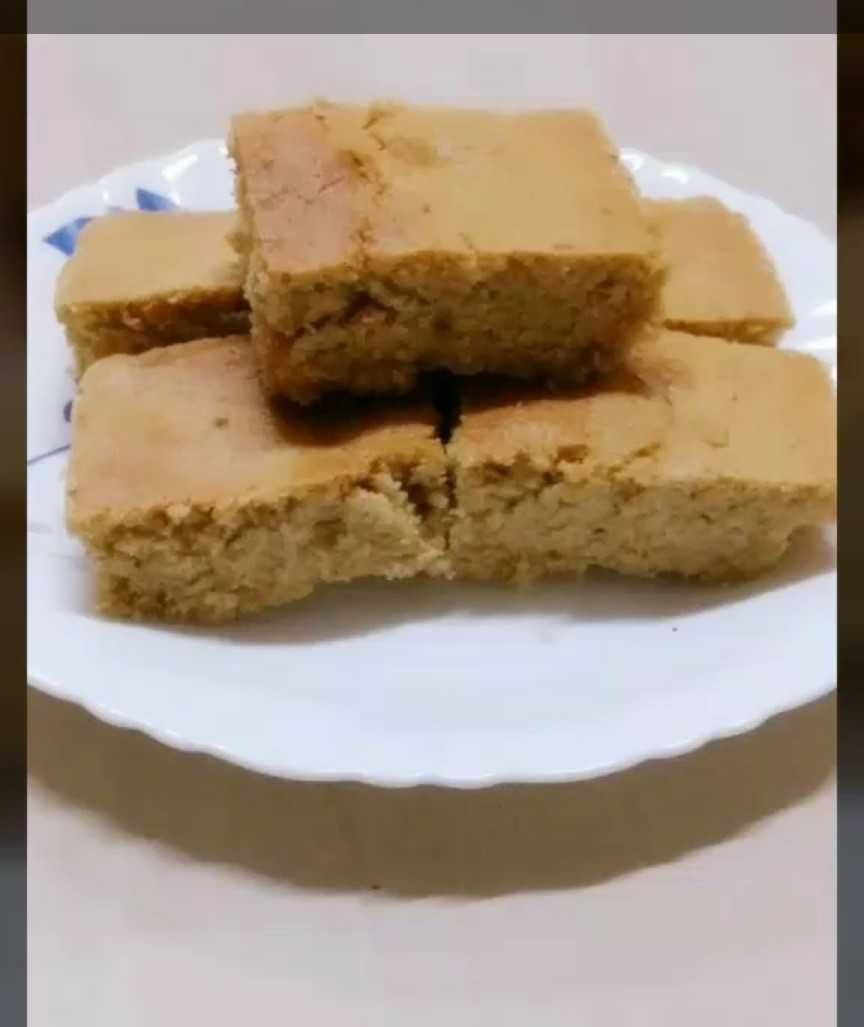 BLONDIES - BROWNIE WITHOUT COCOA