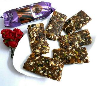 Unibic Cookie and dry Fruit Energy Bar
