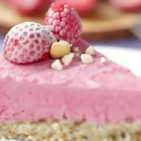 Healthy Strawberry Cookie Tart
