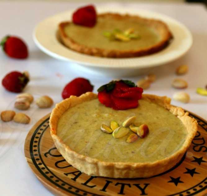 Pistachio And Cheese Tarts