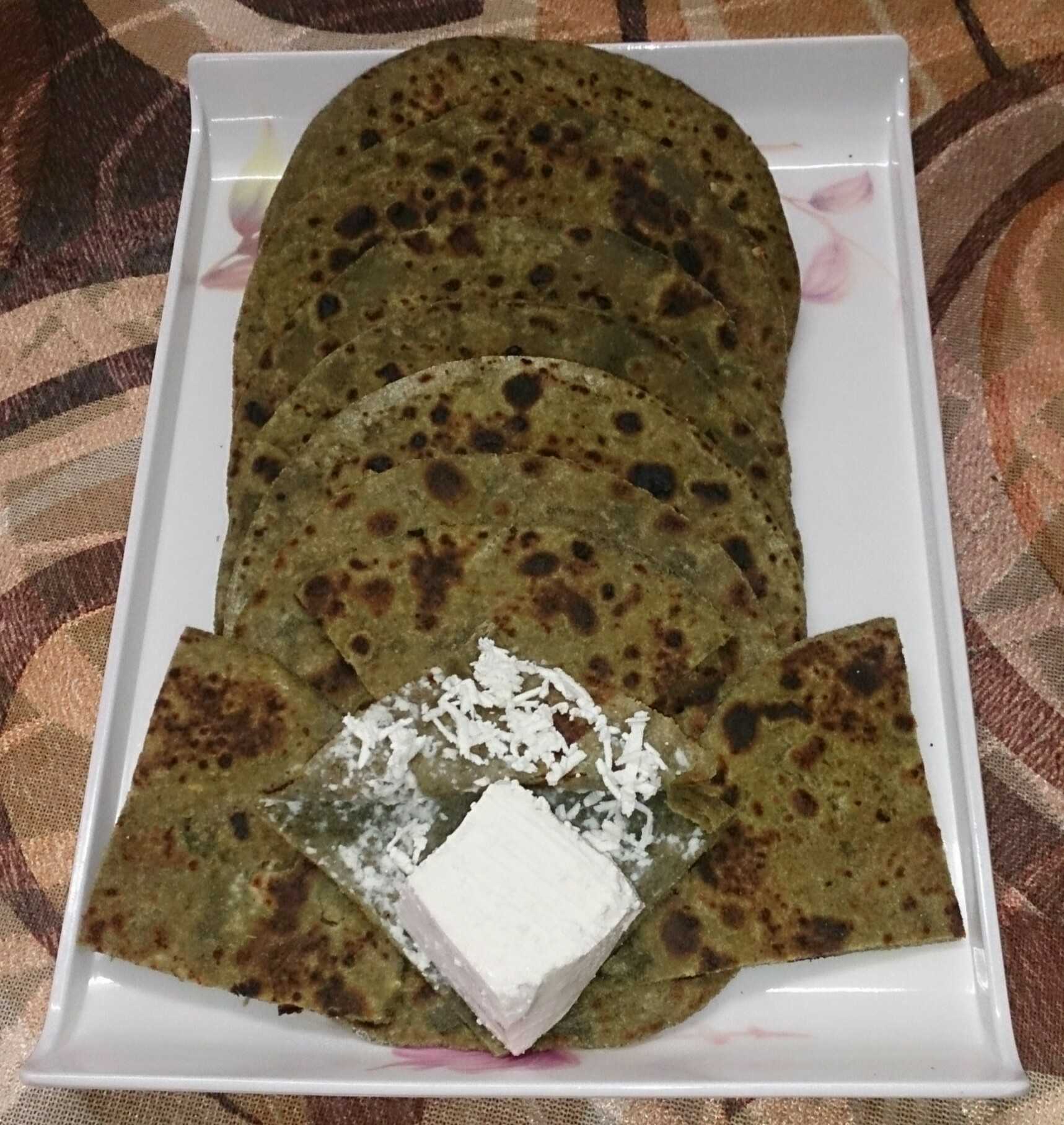 Palak Paneer Paratha