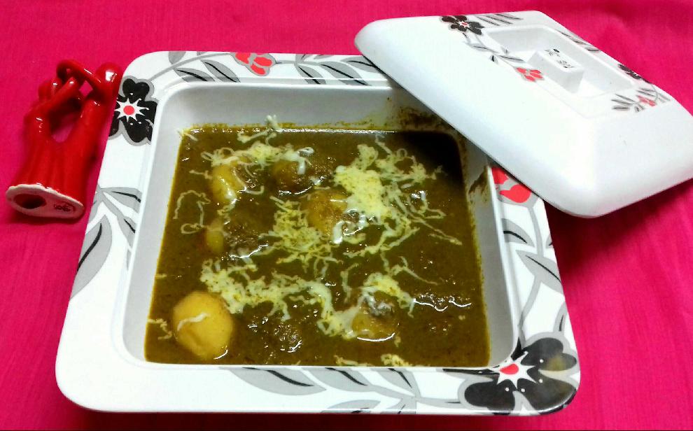 Aalu In Dhaniya Gravy