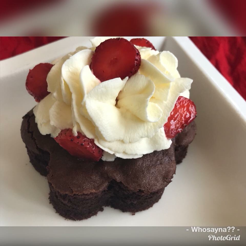 Whosayna’s Brownie topped with Strawberry Swirl