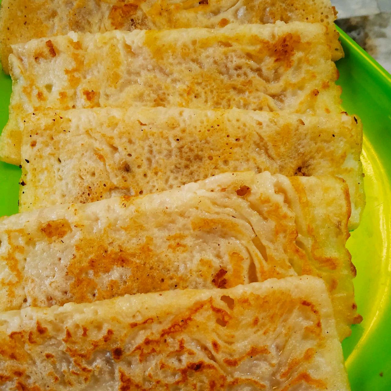 Patisapta (Bengali Dish)