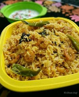 Pressure Cooker Prawn Pulao 