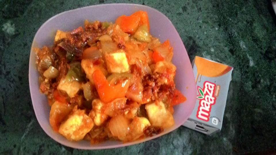 SCHEZWAN BELL PEPPERS WITH PANEER  AND LOTS OF DICED ONION