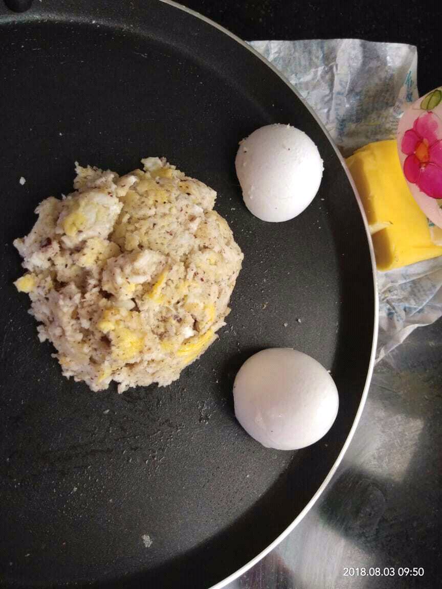 Rich Sweet Egg Bhurji