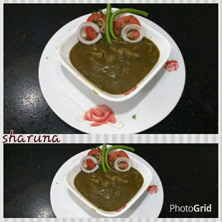 Mushroom palak in green masala