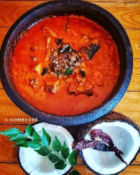 Thenga Aracha Meen Curry / Fish Curry In Coconut Paste