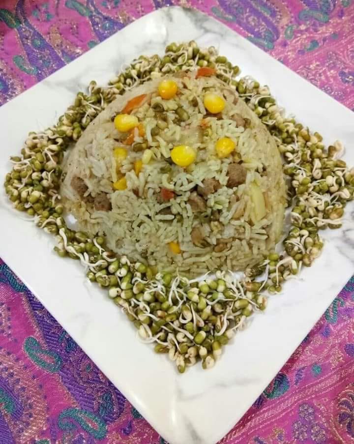 NUTRY-CORN-MOONG SPROUTS PULAO