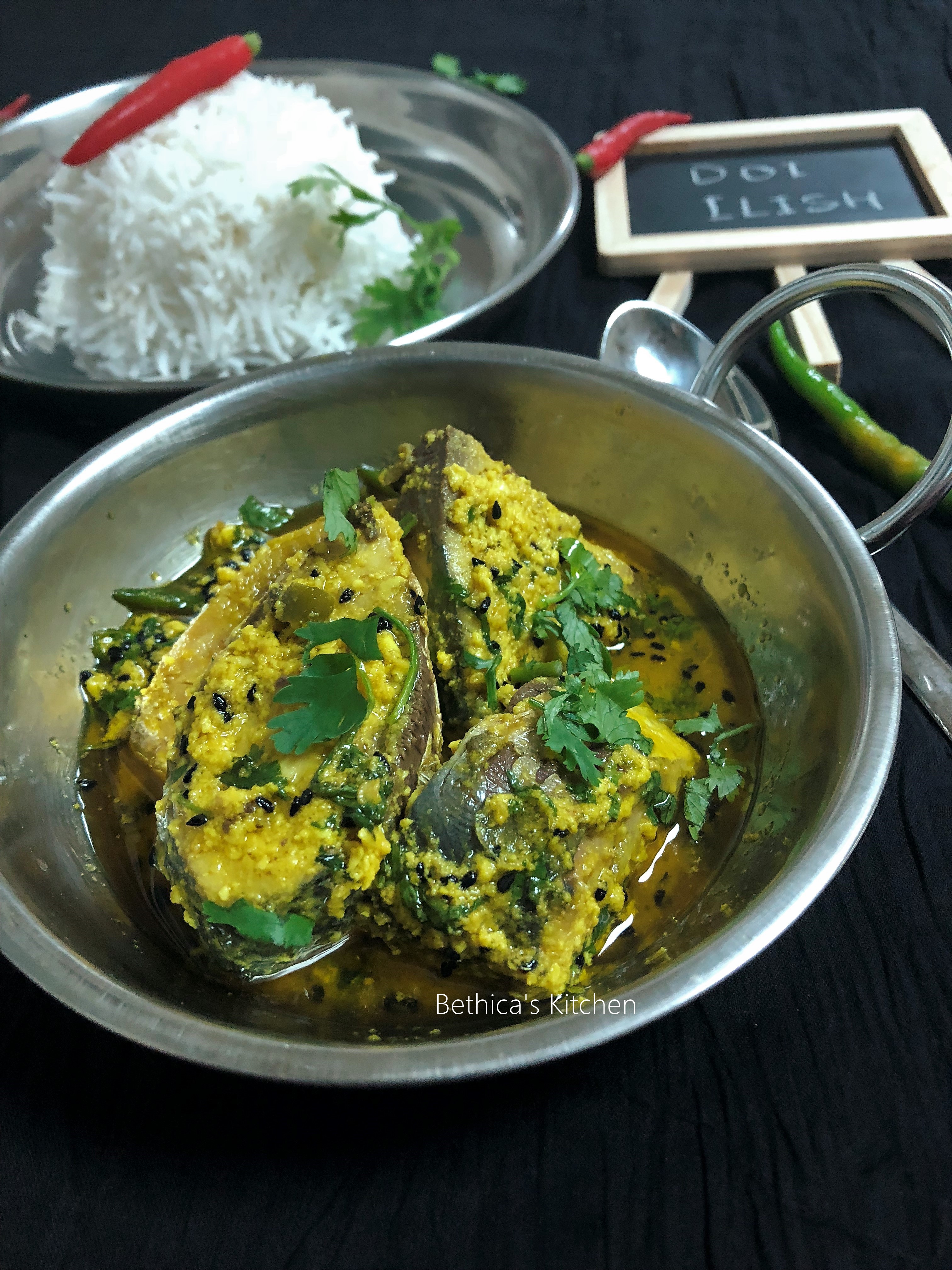 Doi Ilish (HIlsa Fish in Yoghurt Gravy - Bengali Cuisine)