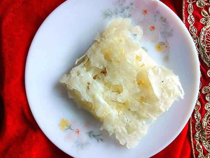 Chhunchi Patra Pitha/Thin Paper Crust Stuffed Pancake/ Dosa with Coconut,Cheese Filling