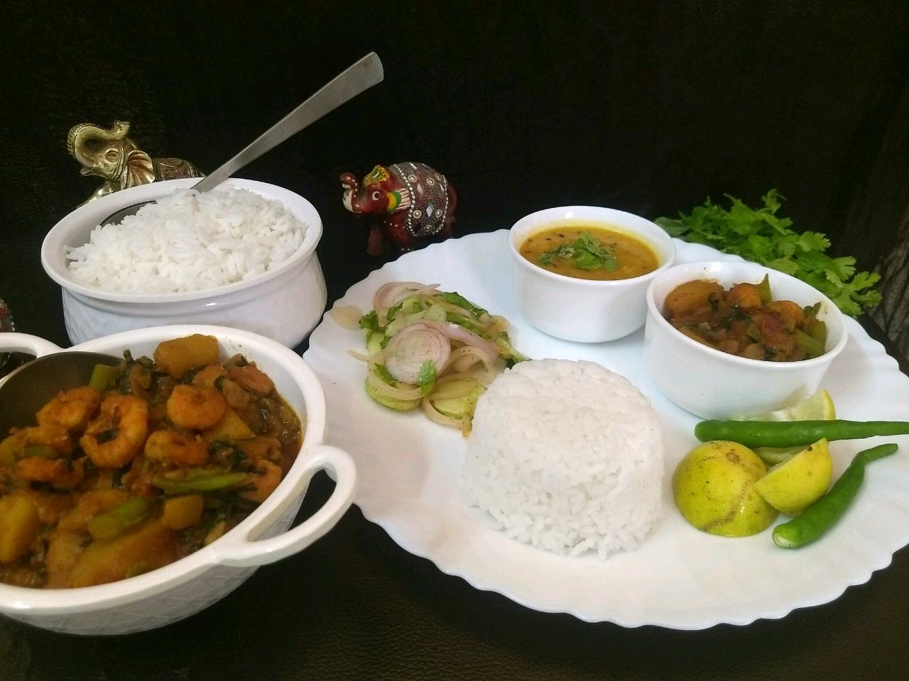 Malabar Spinach And Prawn Curry(Poi Saag And Chingudi Tarkari)
