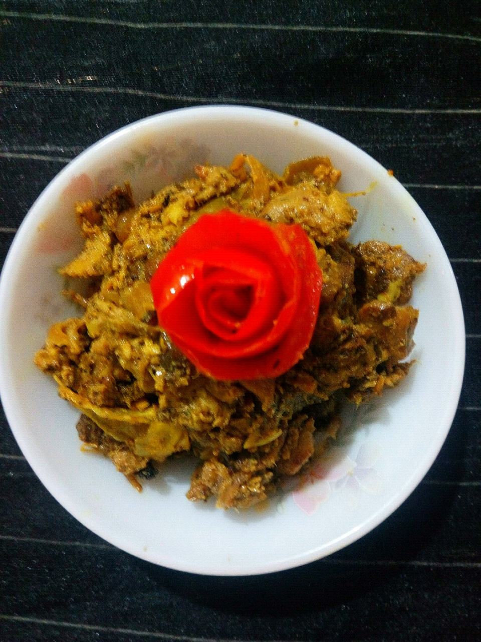 Chhatu) Patra Poda/Baked Mushroom in a traditional way. (An authentic , traditional dish  of Odisha.)