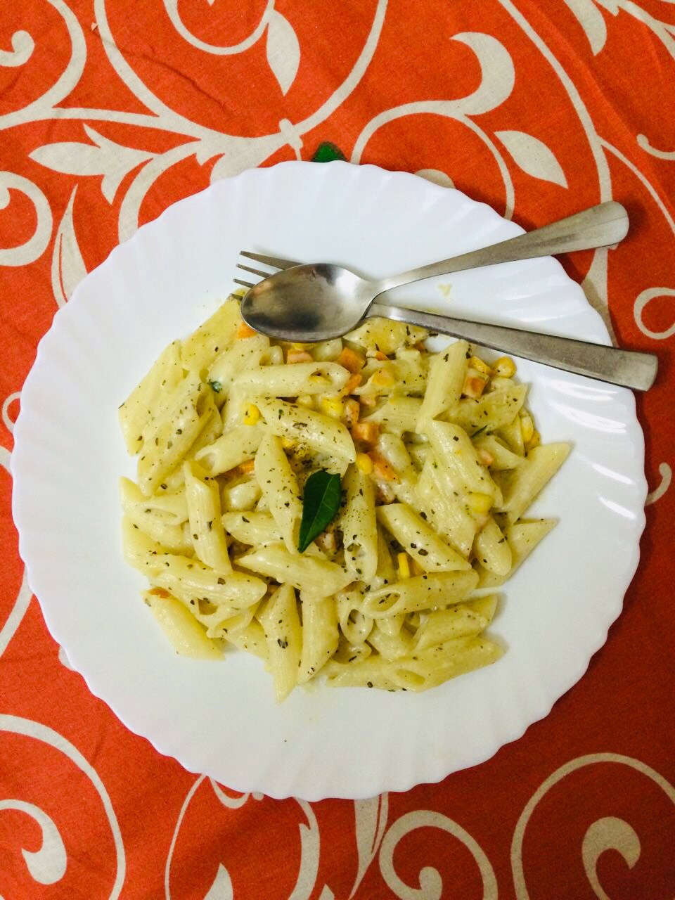 pasta in white sauce 
