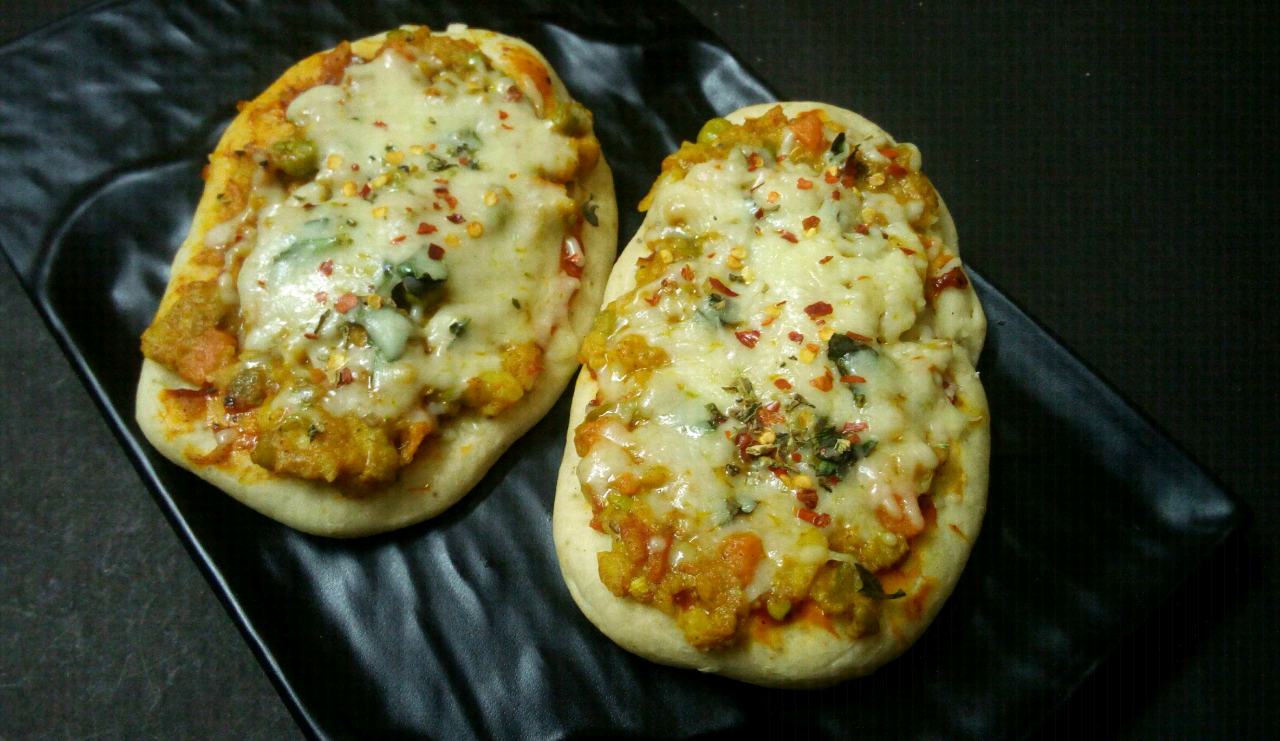 Paav Bhaaji Pizza