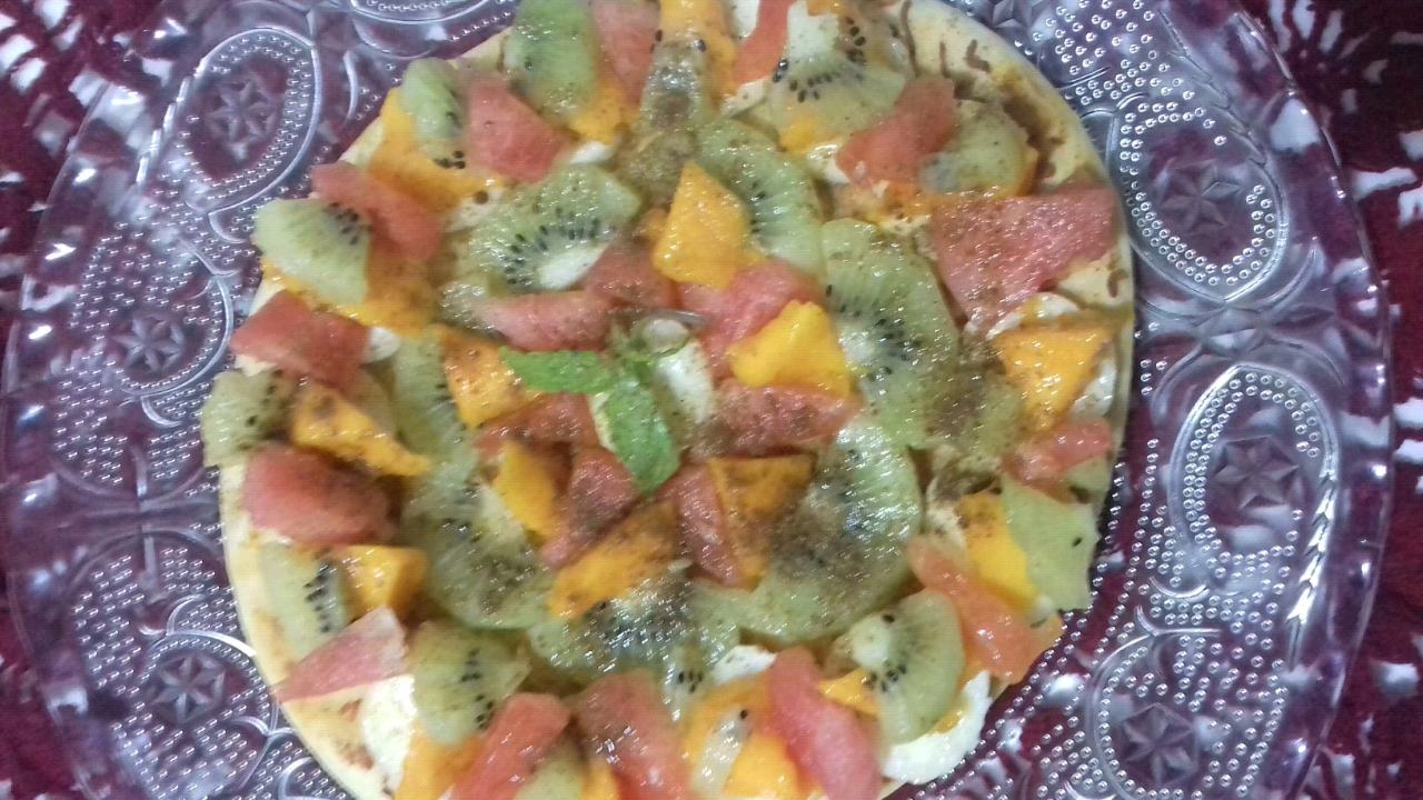 Fruit pizza 