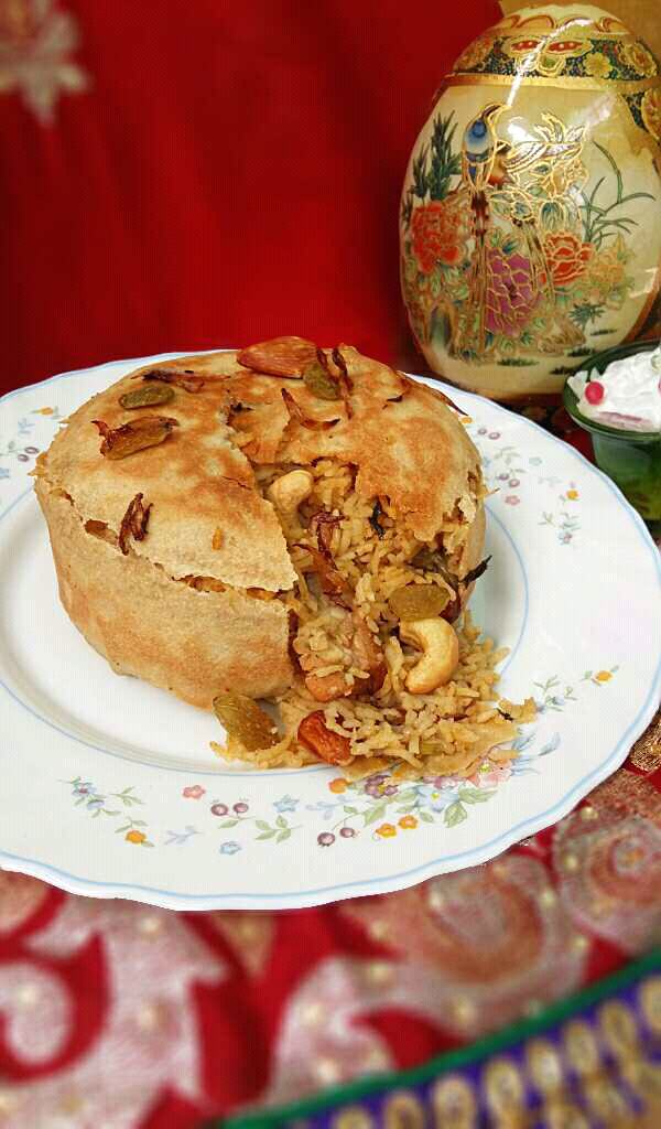 Chicken Parda Biryani Cake