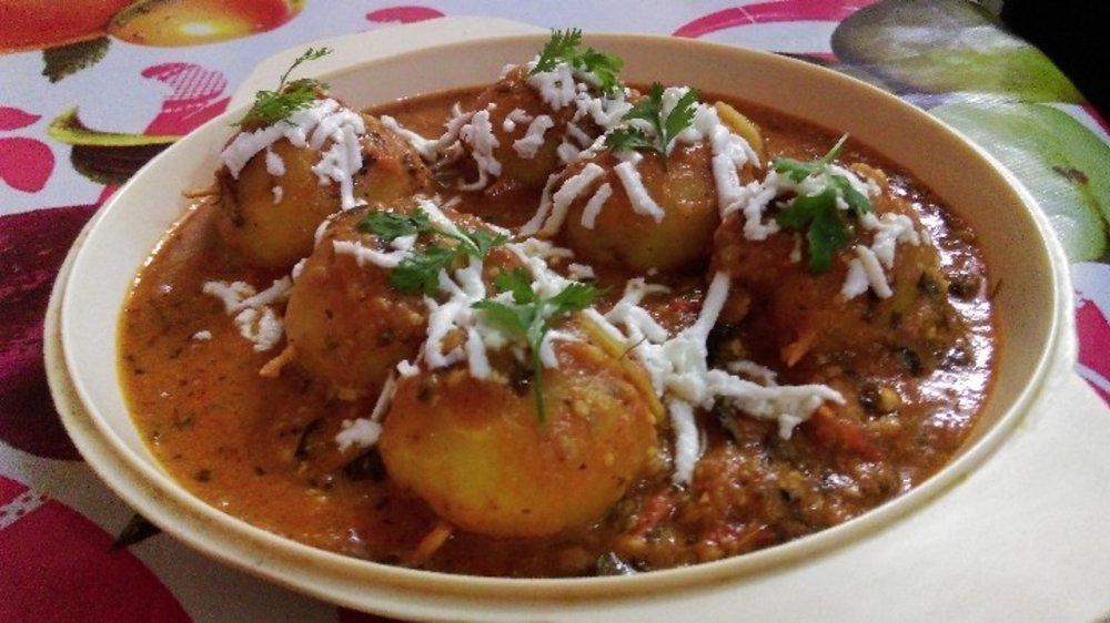 Stuffed Dum Aloo