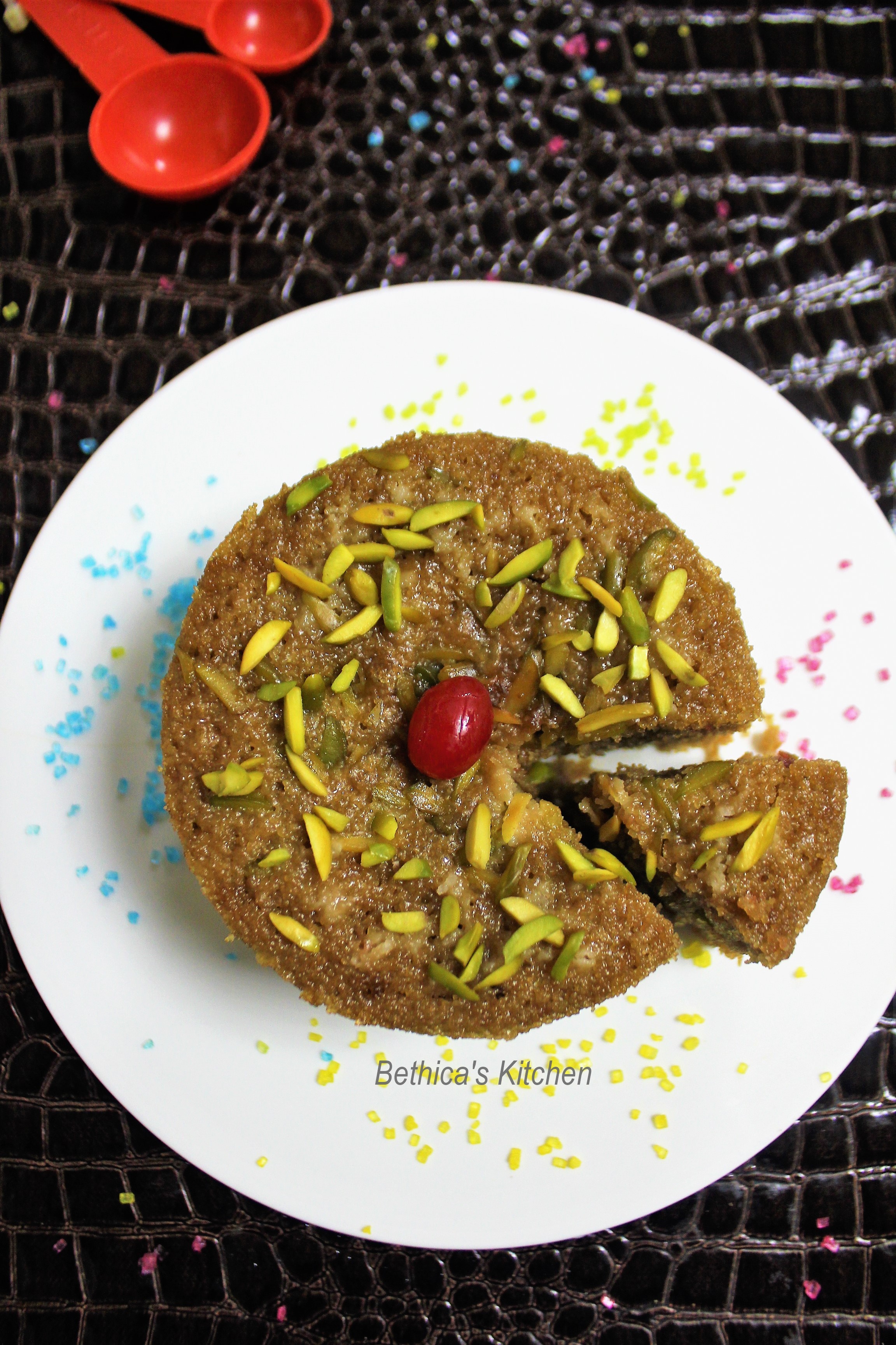 Coffee Flavoured Eggless Semolina Cake 