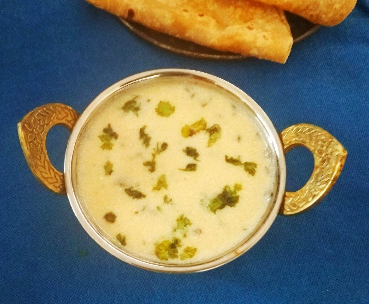 Yogurt Curry/Vrat Kadhi