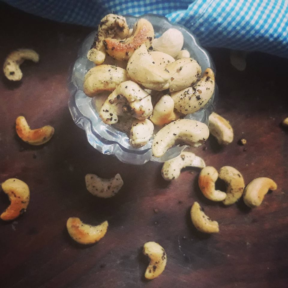 Roasted pepper cashews 
