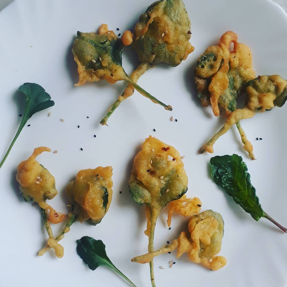 Baby spinach pakoda