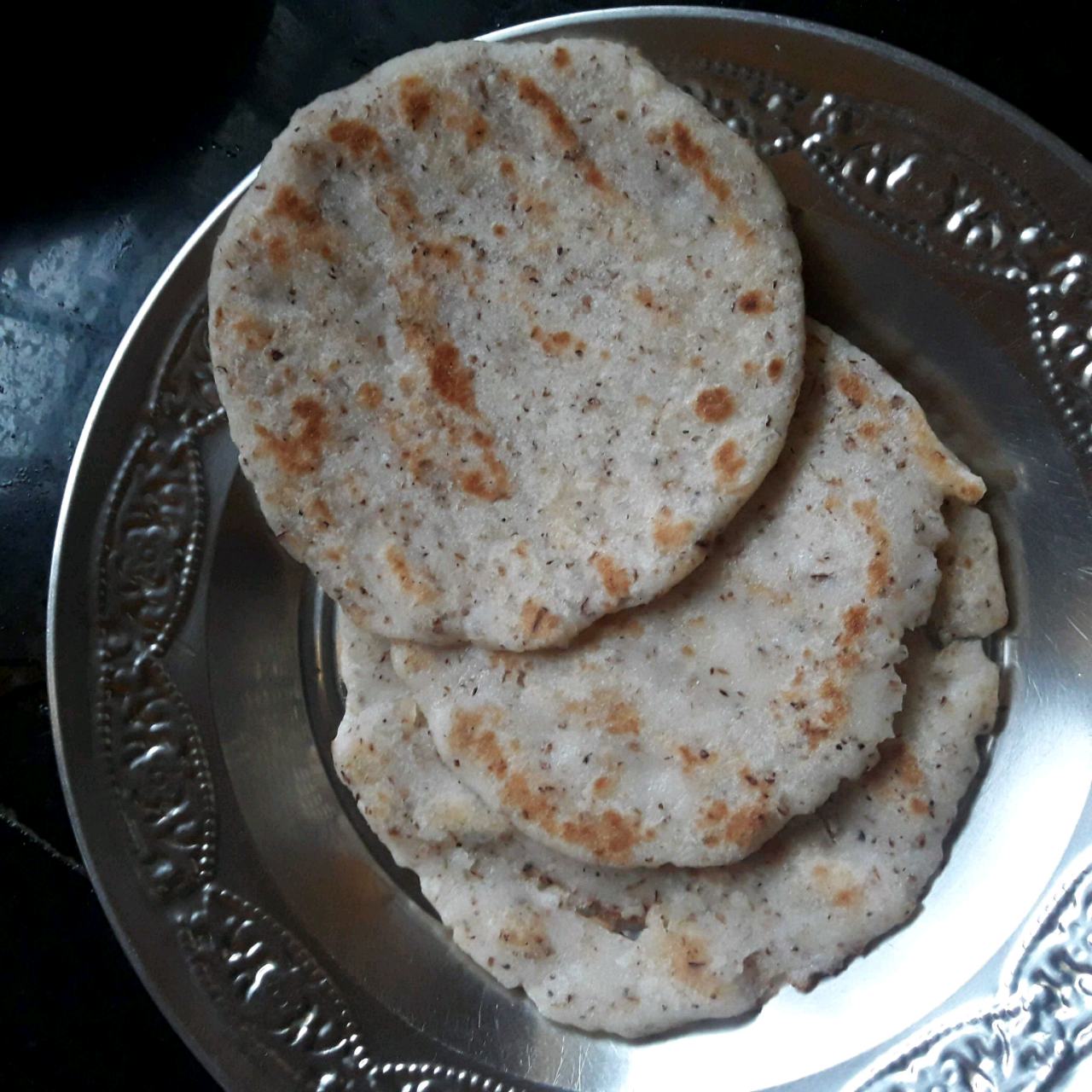 அரிசி மாவு ரொட்டி/Rice Flour Rotti