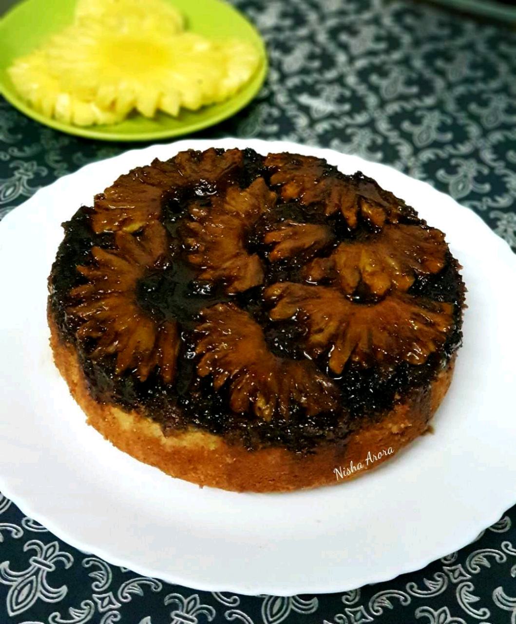 Caramelise Fresh Pineapple Cake
