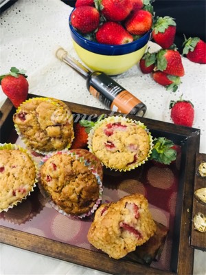Eggless Strawberry Muffins 