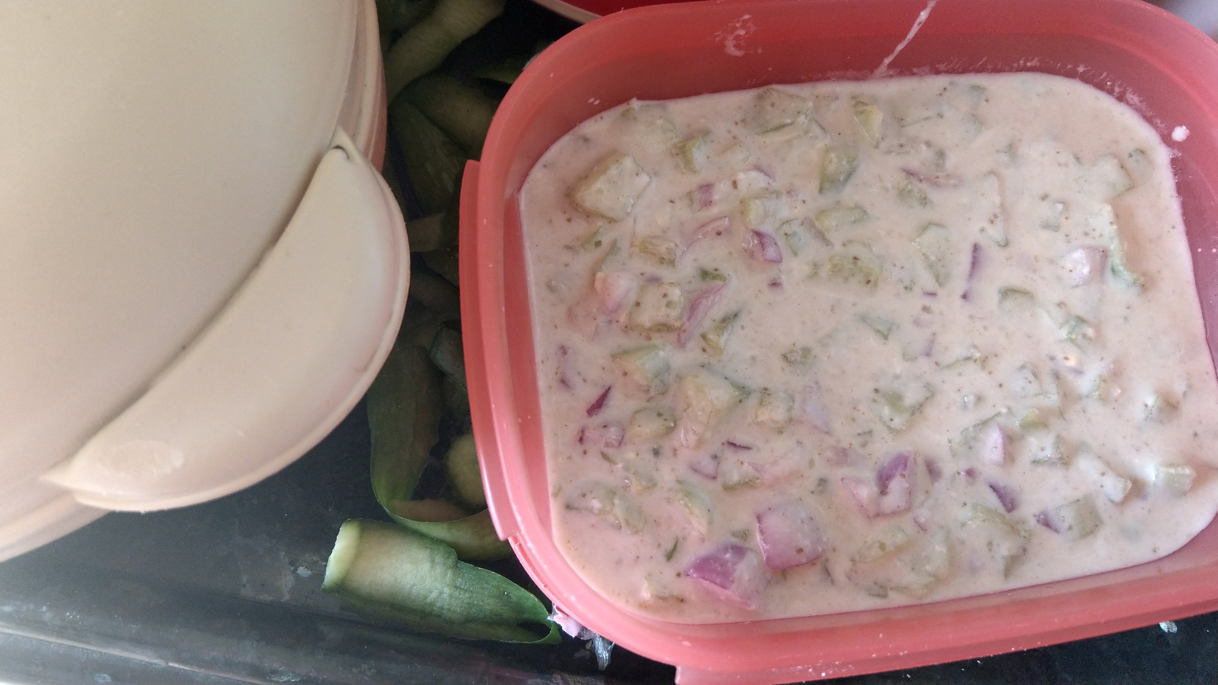 Mix veg raita