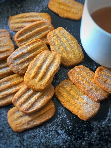 Atta biscuits/ wholewheat eggless cookies