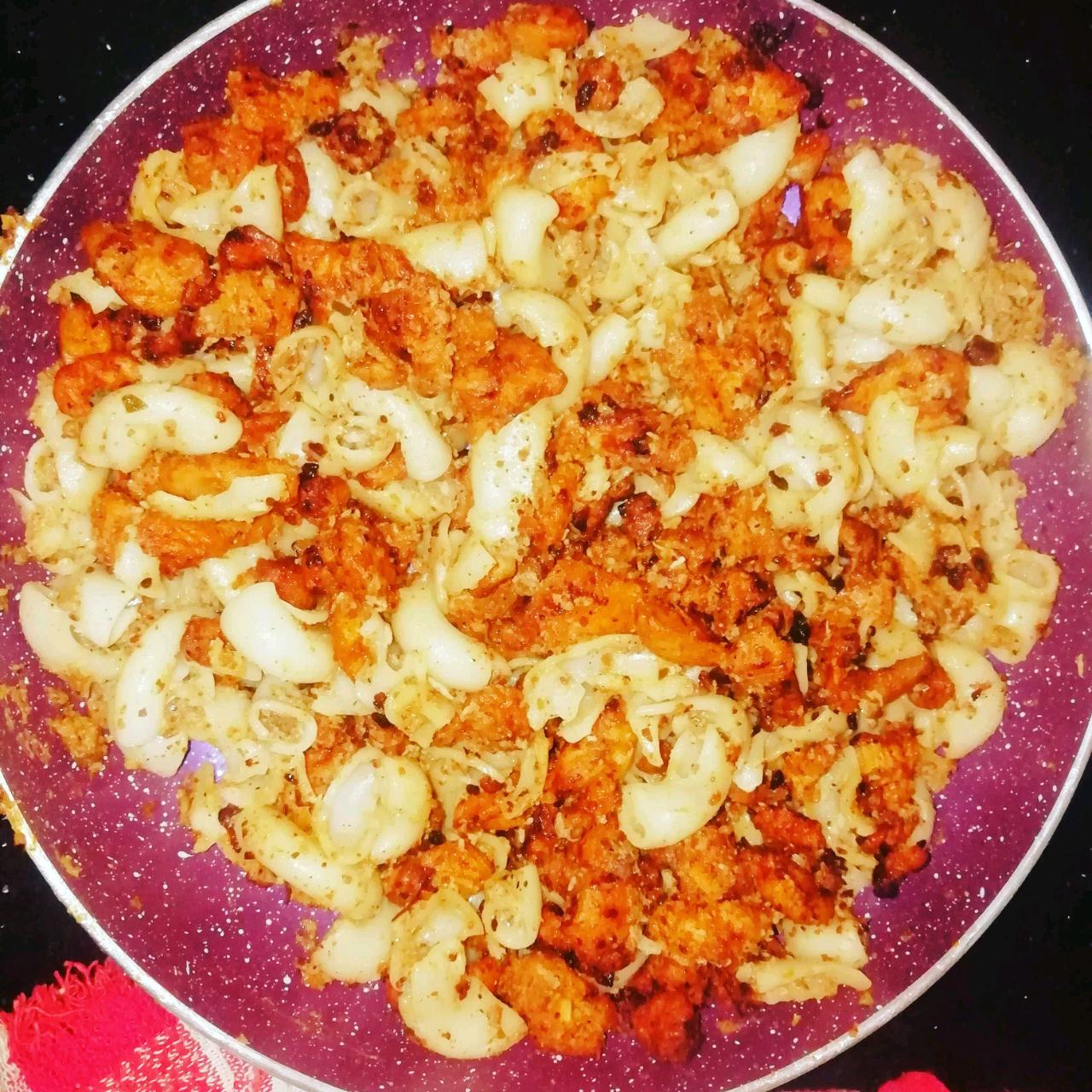 MACARONI WITH GRILLED CHICKEN 