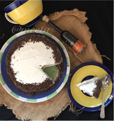 Eggless Vanilla Oats Cake