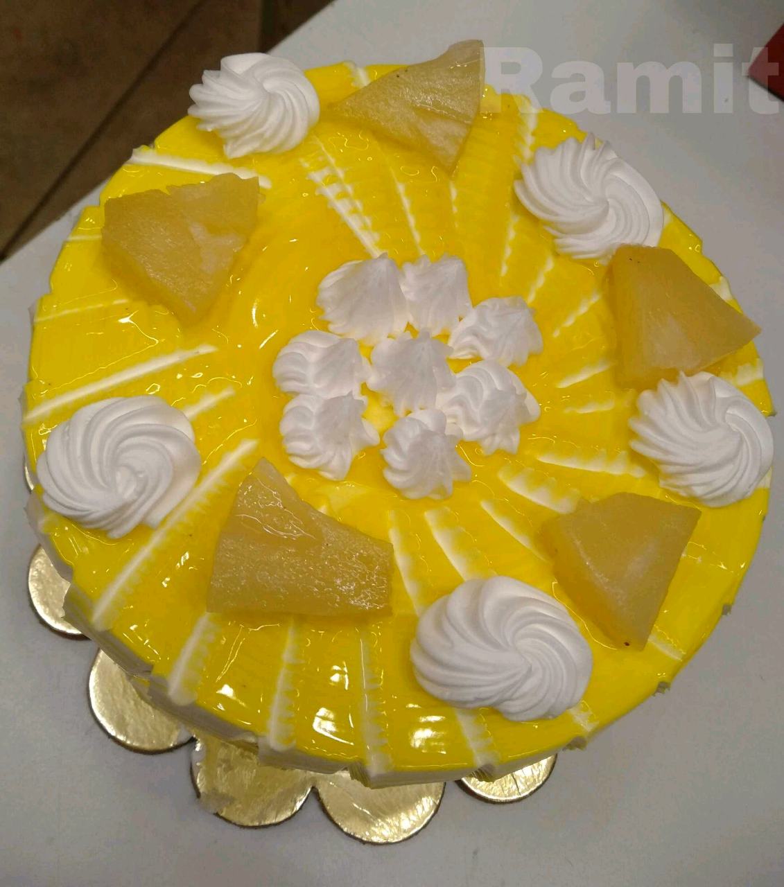 Pineapple Jelly Cake