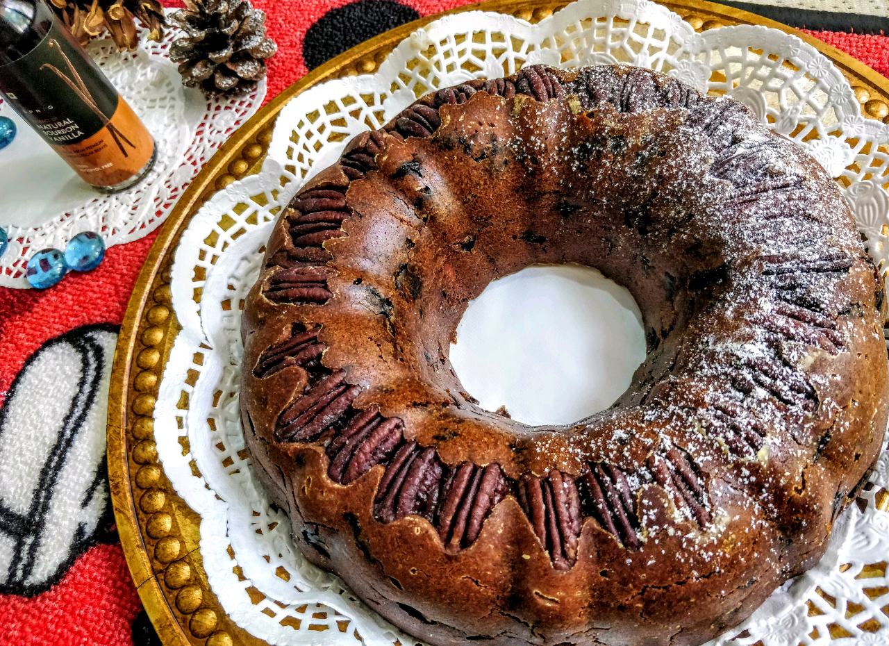 Eggless Traditional Christmas Fruit And Nut Cake 