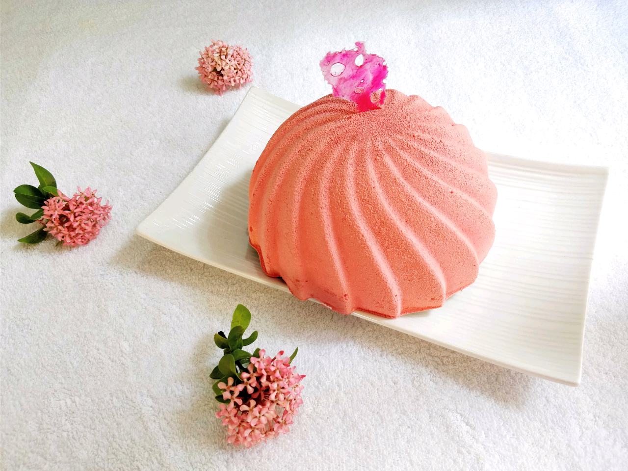 Red Velvet Mousse Cake(Fusion Entermet-(Tender Coconut Filling, Black Raspberry Jelly And Red Velvet Cake as Base) 