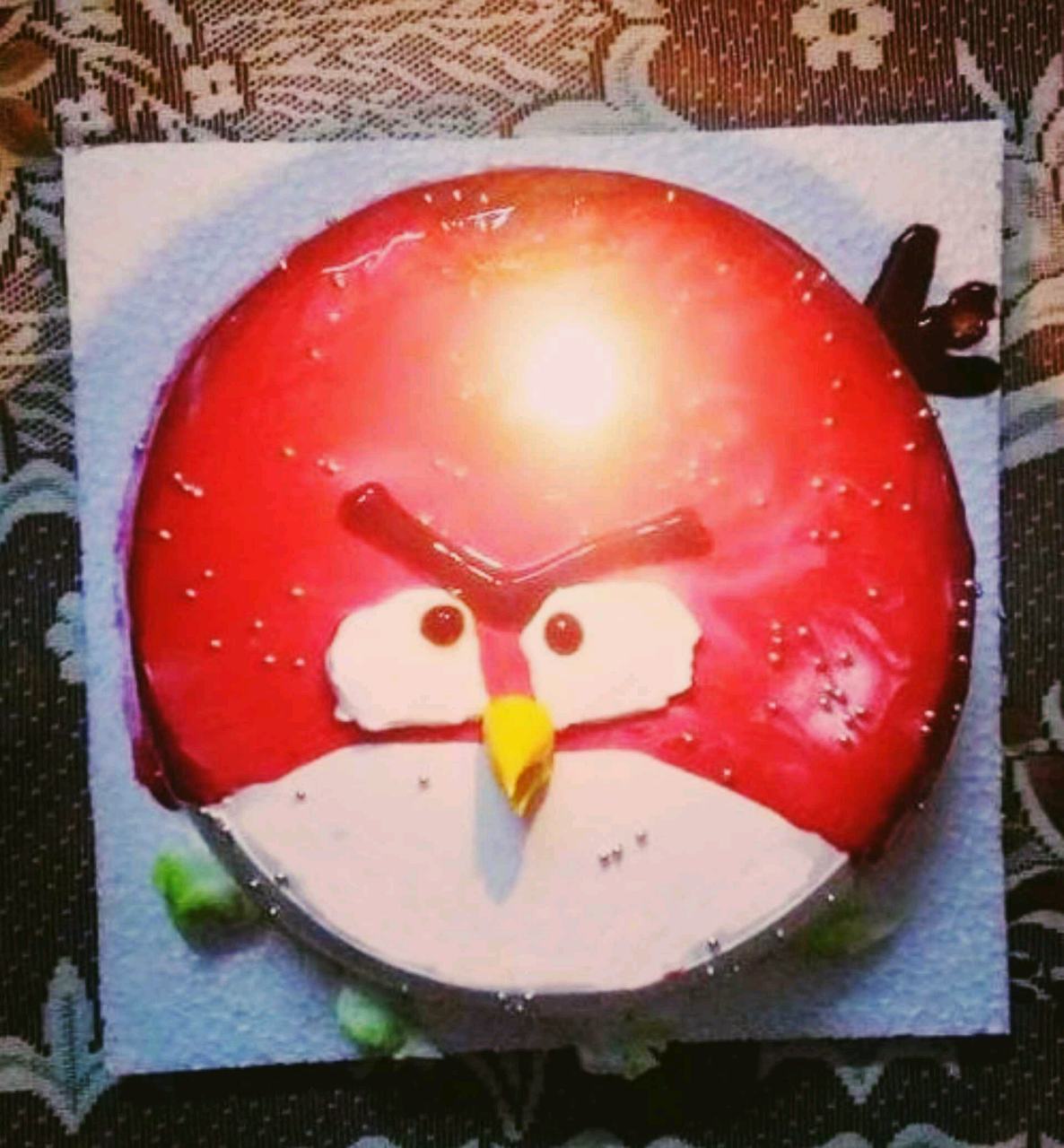 Angry Bird Jello Cake