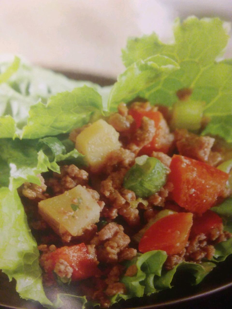 Beef And Lettuce Wraps