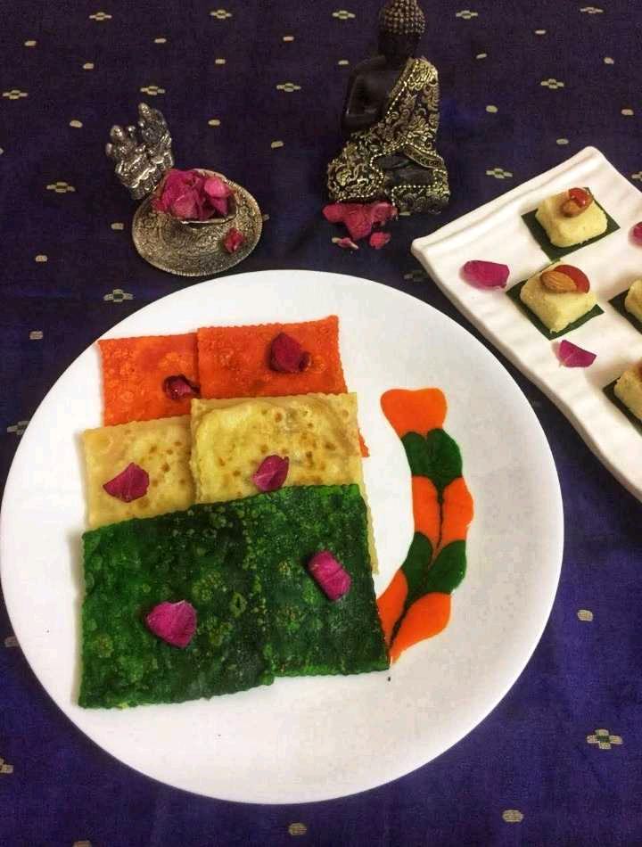 Tricolour Meetha Paratha With Meetha Sauce