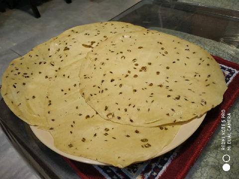 Urad dal masala papad