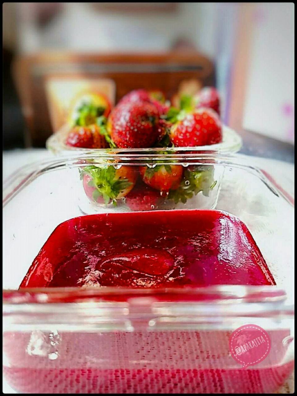 Instant Strawberry Jam
