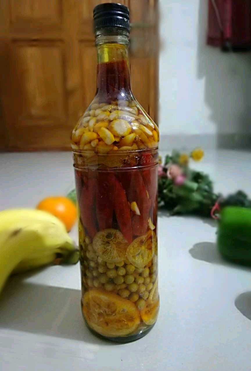 Stylish Mixed Pickle Bottle
