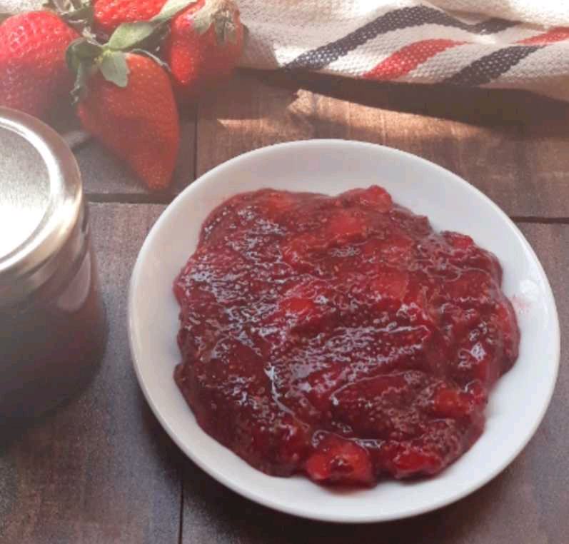 Vegan Sugar Free Strawberry Preserve